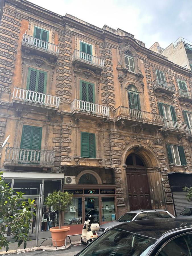 L'Antica Dimora In Centro Villa Bari Luaran gambar