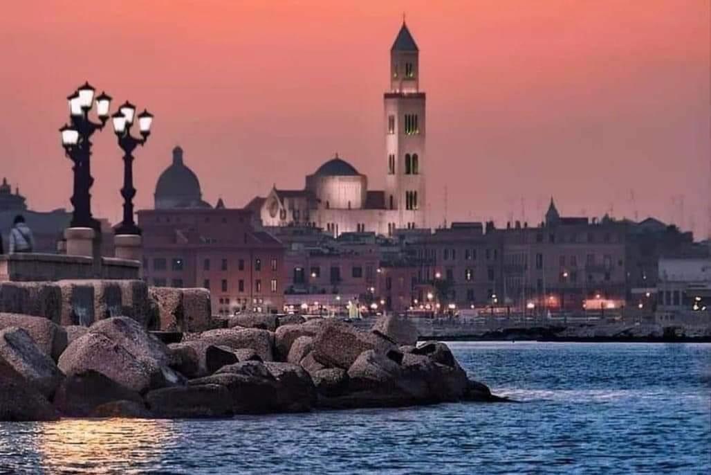 L'Antica Dimora In Centro Villa Bari Luaran gambar